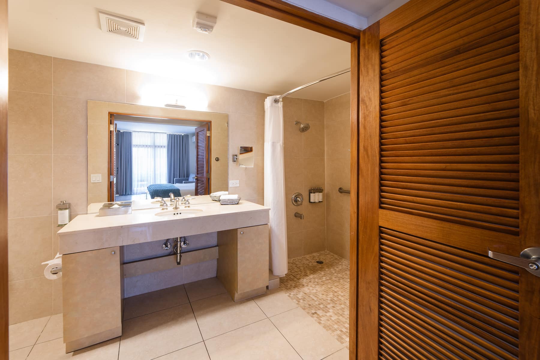 Guest room bath at the Wyndham Palmas Beach and Golf Boutique Resort in Humacao, Other than US/Canada
