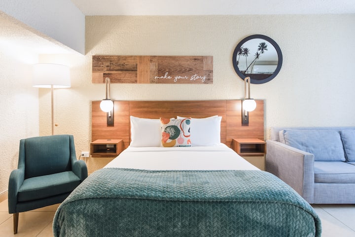 Guest room at the Wyndham Palmas Beach and Golf Boutique Resort in Humacao, Other than US/Canada