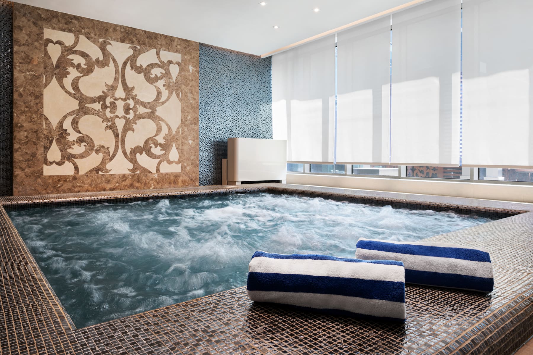 Hot tub at the Wyndham Doha West Bay in Doha, Other than US/Canada