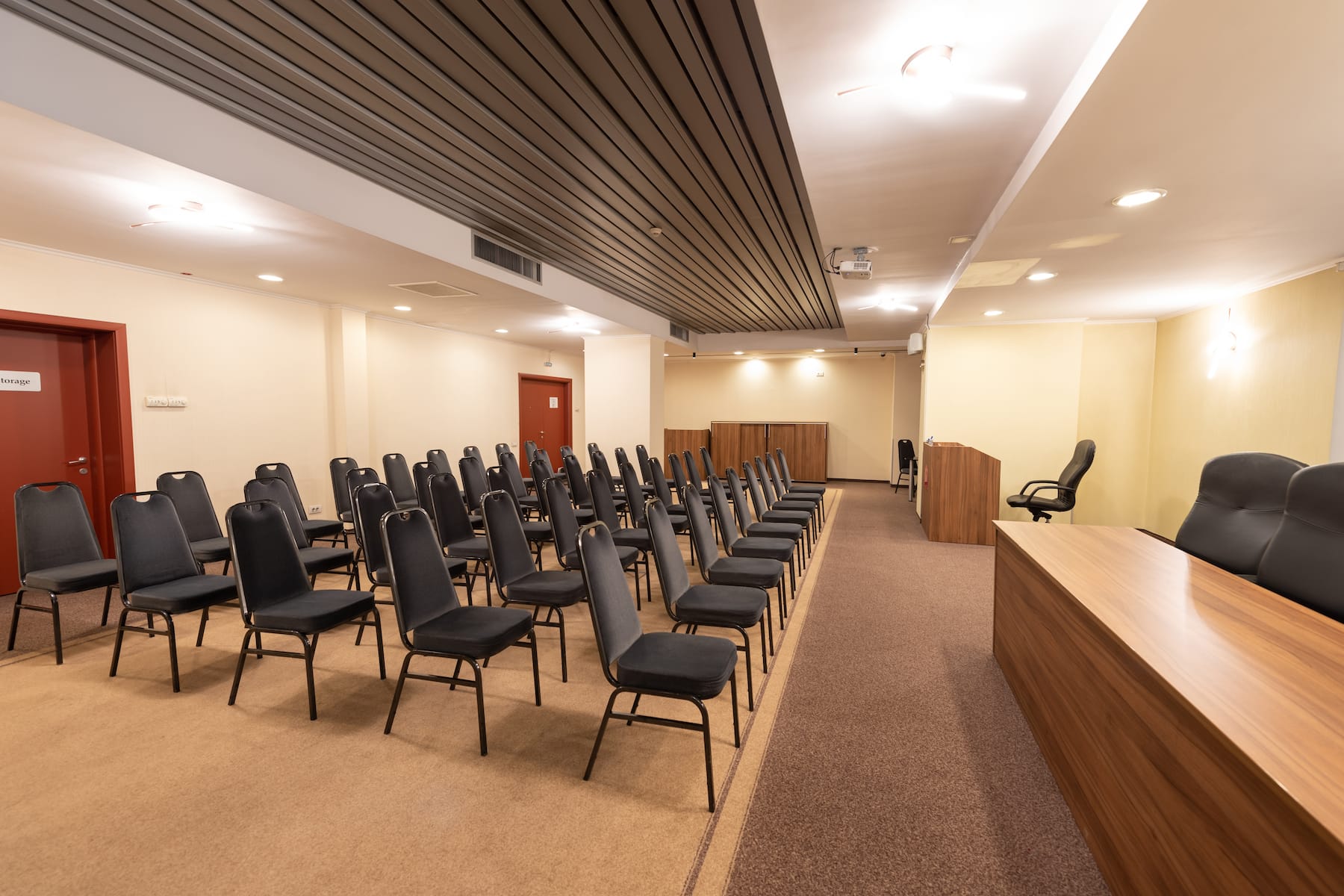 Meeting room at Wyndham Cluj in Cluj-Napoca, Other than US/Canada