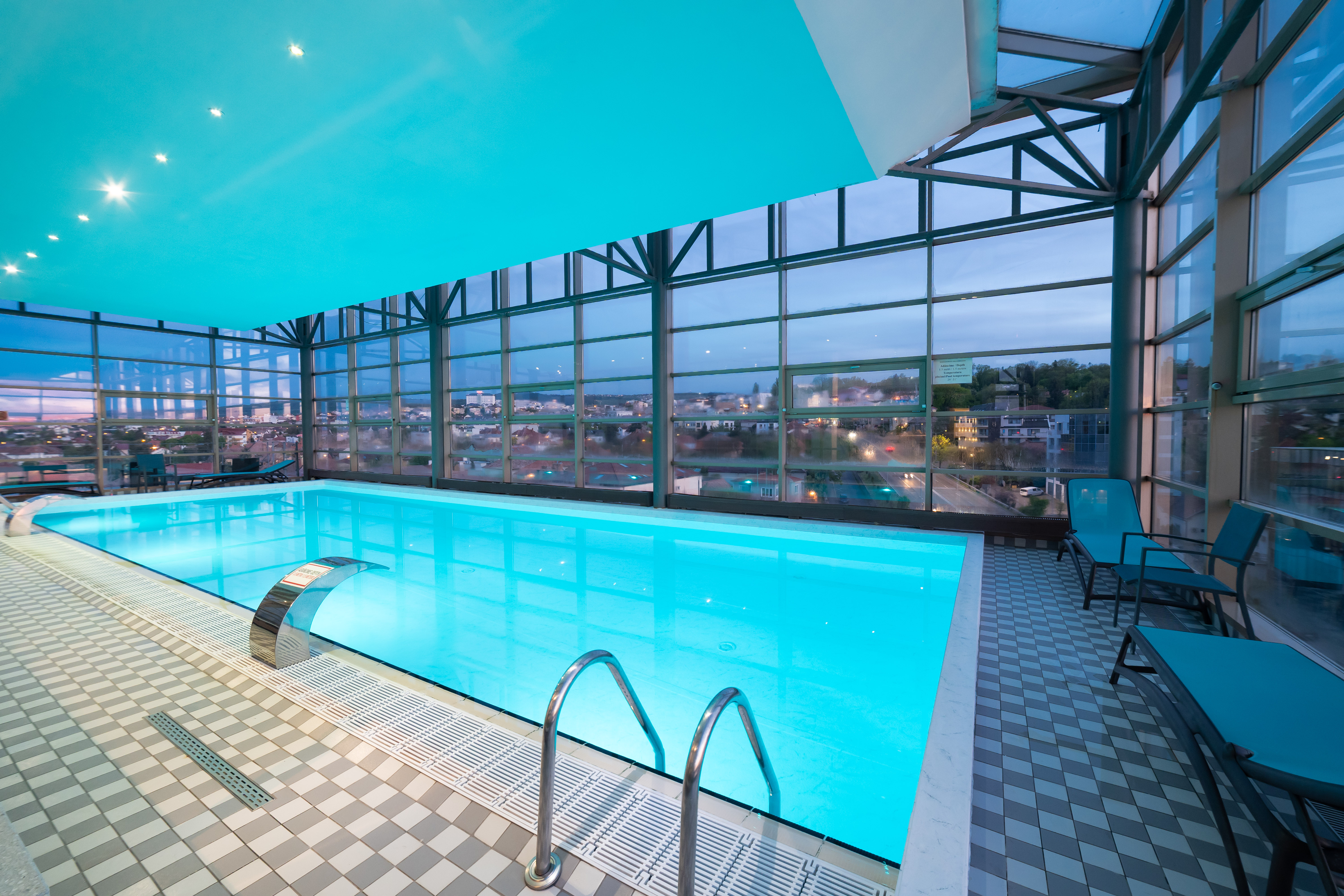 Pool at the Wyndham Cluj in Cluj-Napoca, Other than US/Canada