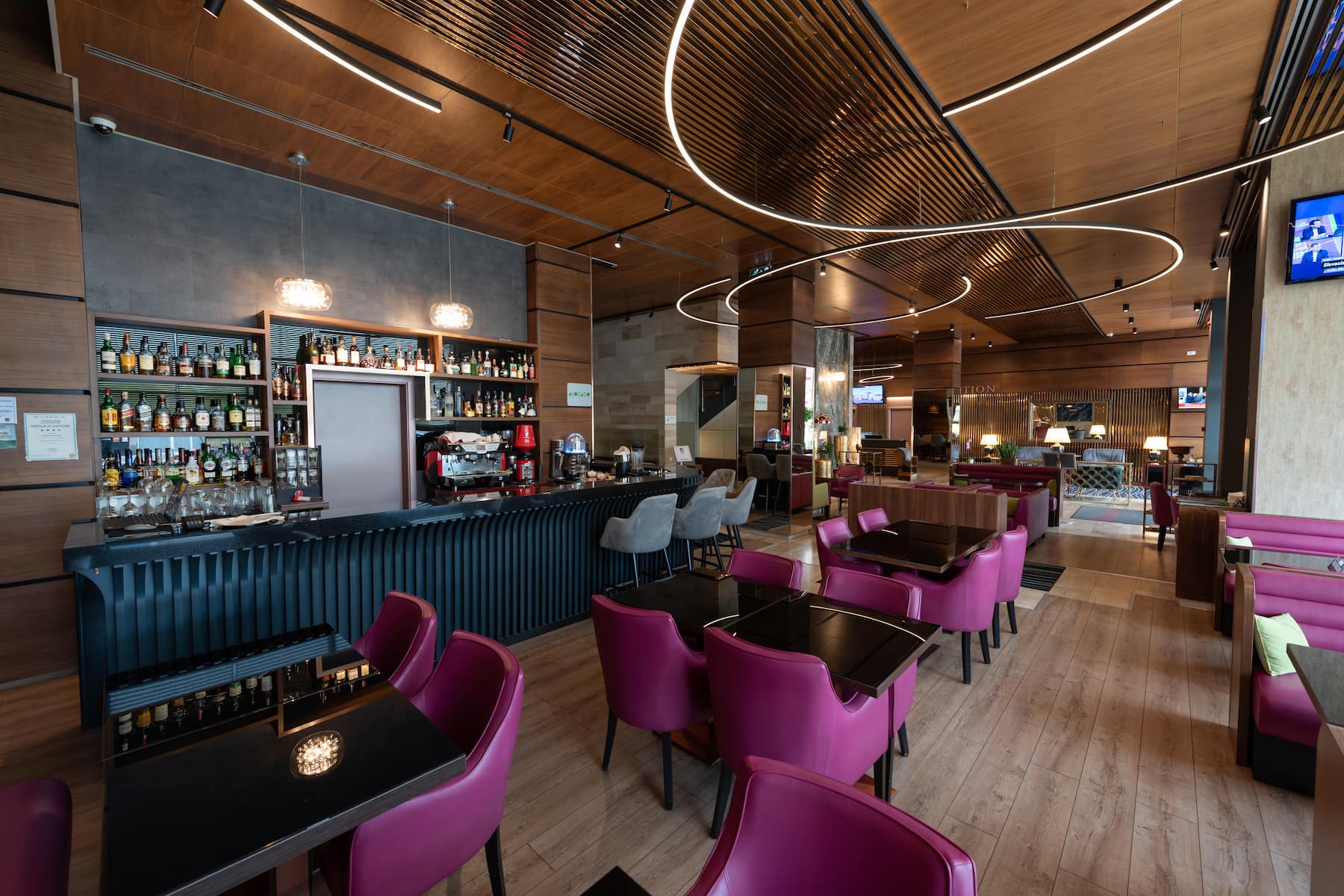 Wyndham Cluj restaurant in Cluj-Napoca, Other than US/Canada