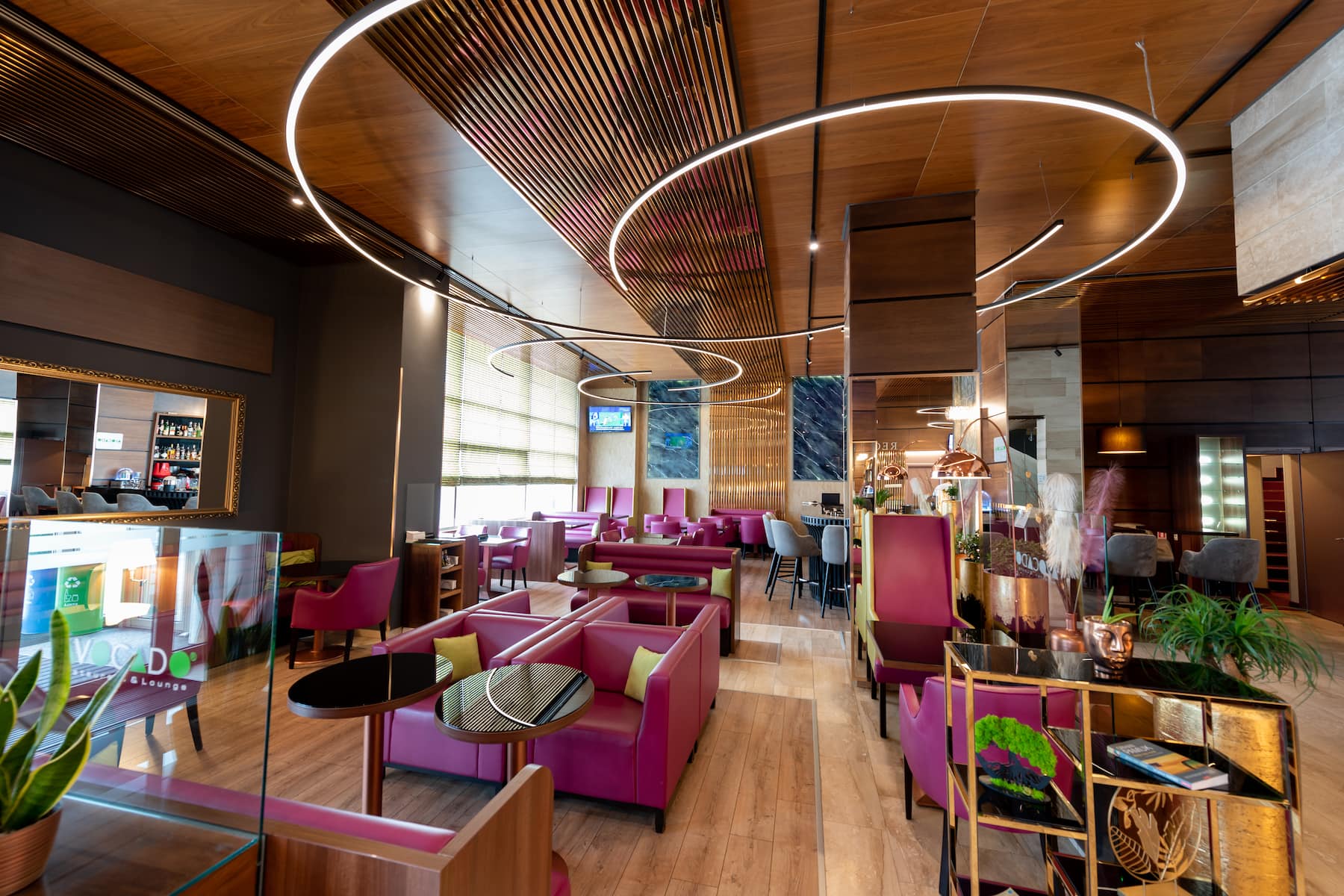 Wyndham Cluj restaurant in Cluj-Napoca, Other than US/Canada