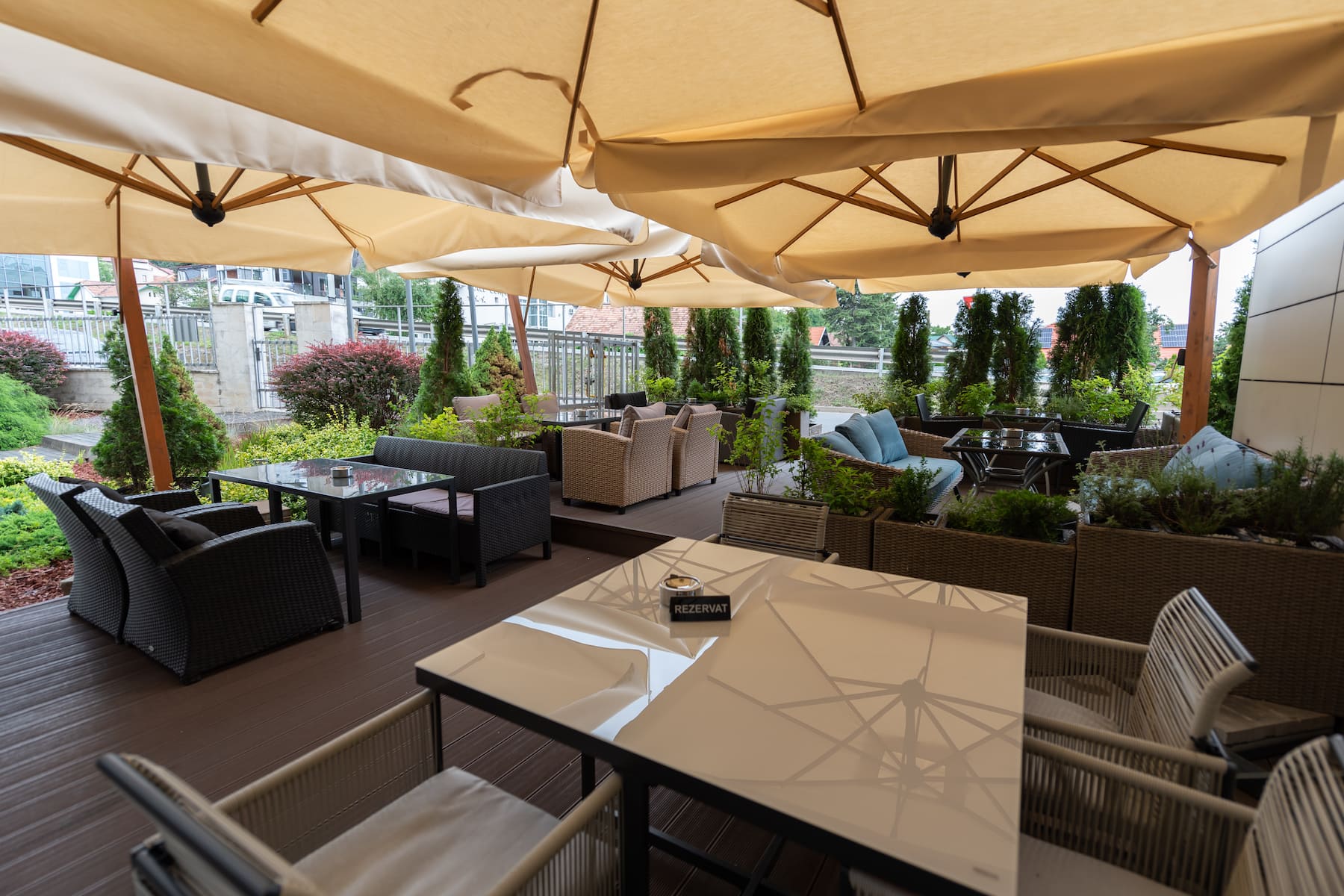 Wyndham Cluj restaurant in Cluj-Napoca, Other than US/Canada