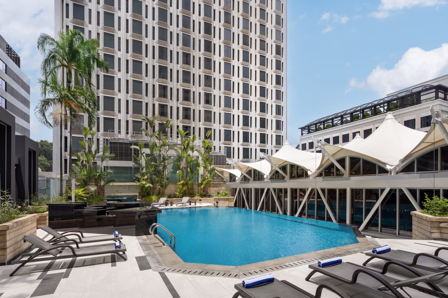 Pool at the Wyndham Singapore Hotel in Singapore, Other than US/Canada