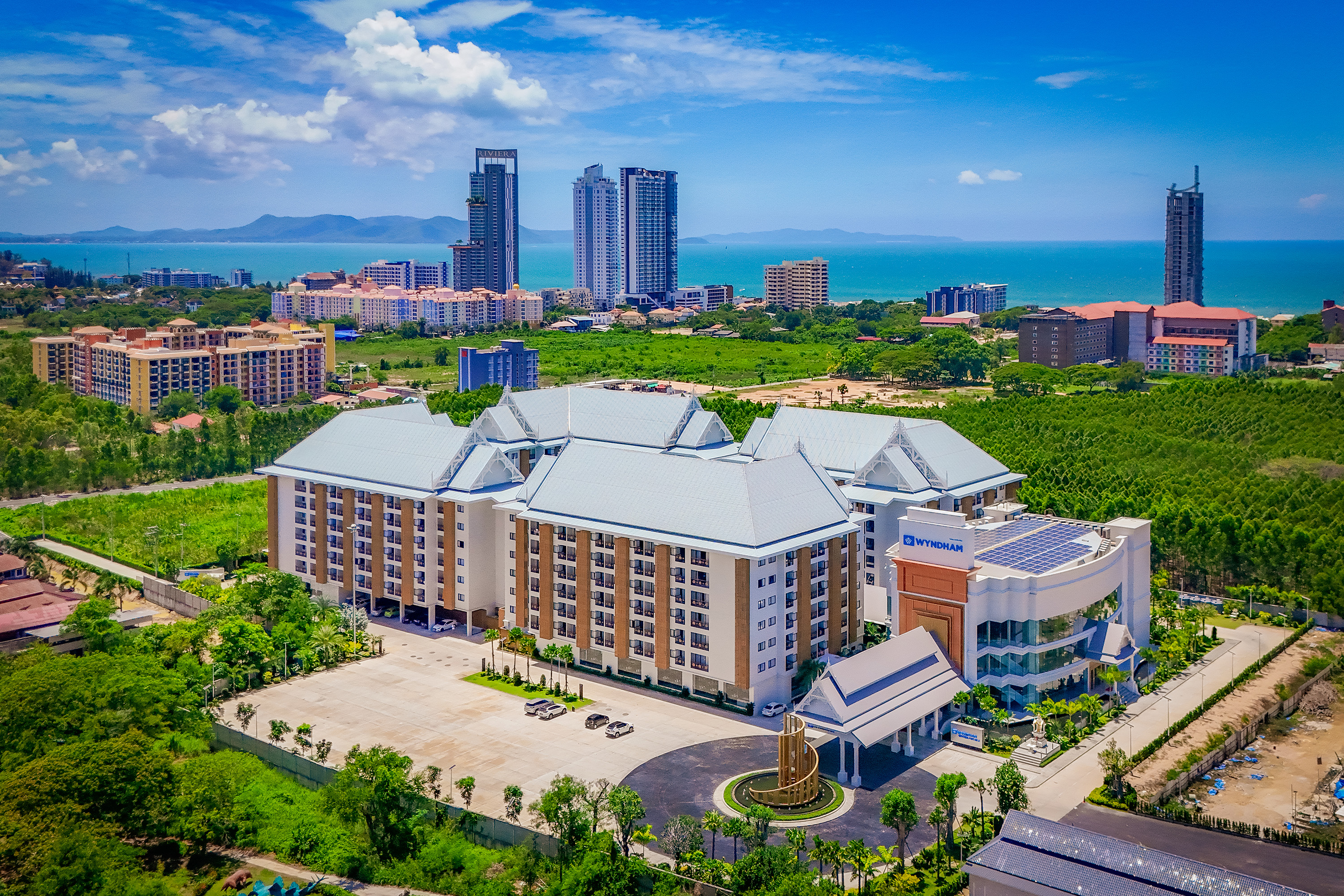 Exterior of Wyndham Jomtien Pattaya hotel in Chonburi, Other than US/Canada