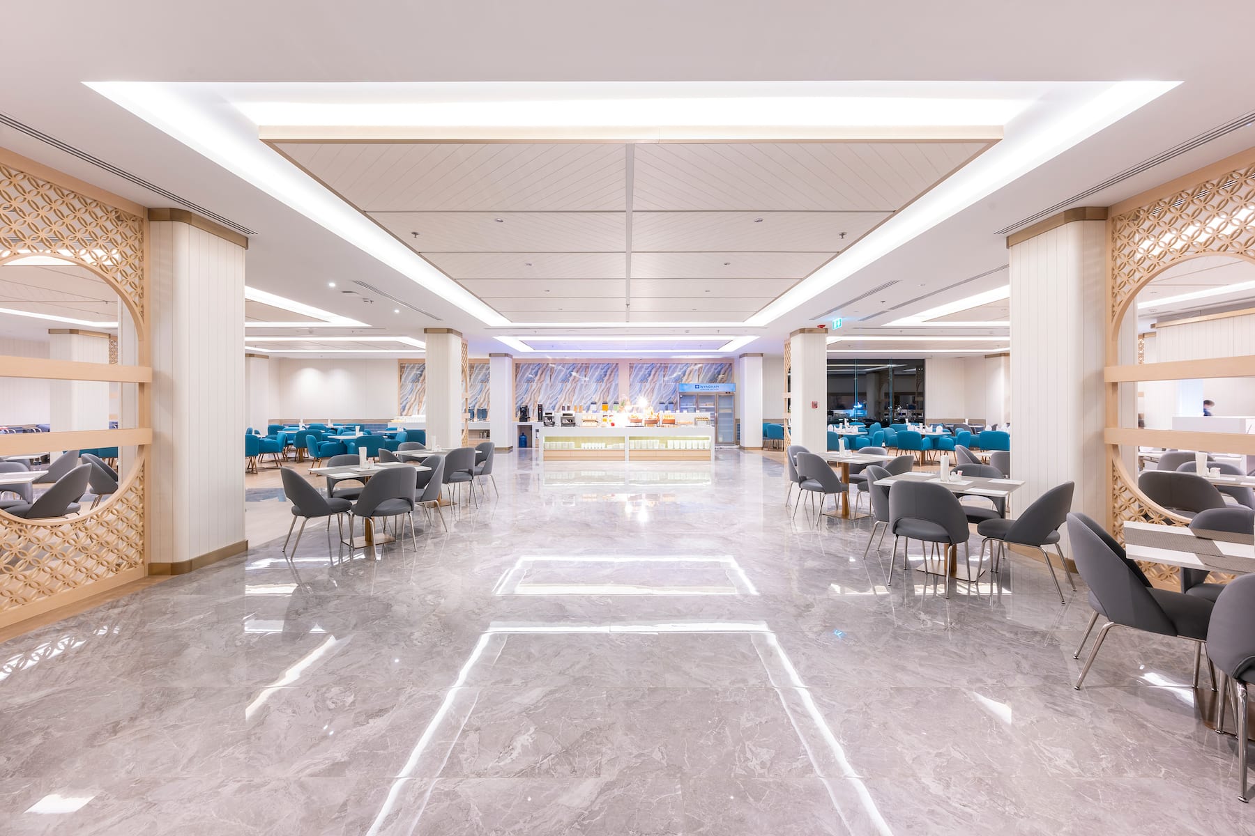 Wyndham Jomtien Pattaya restaurant in Chonburi, Other than US/Canada