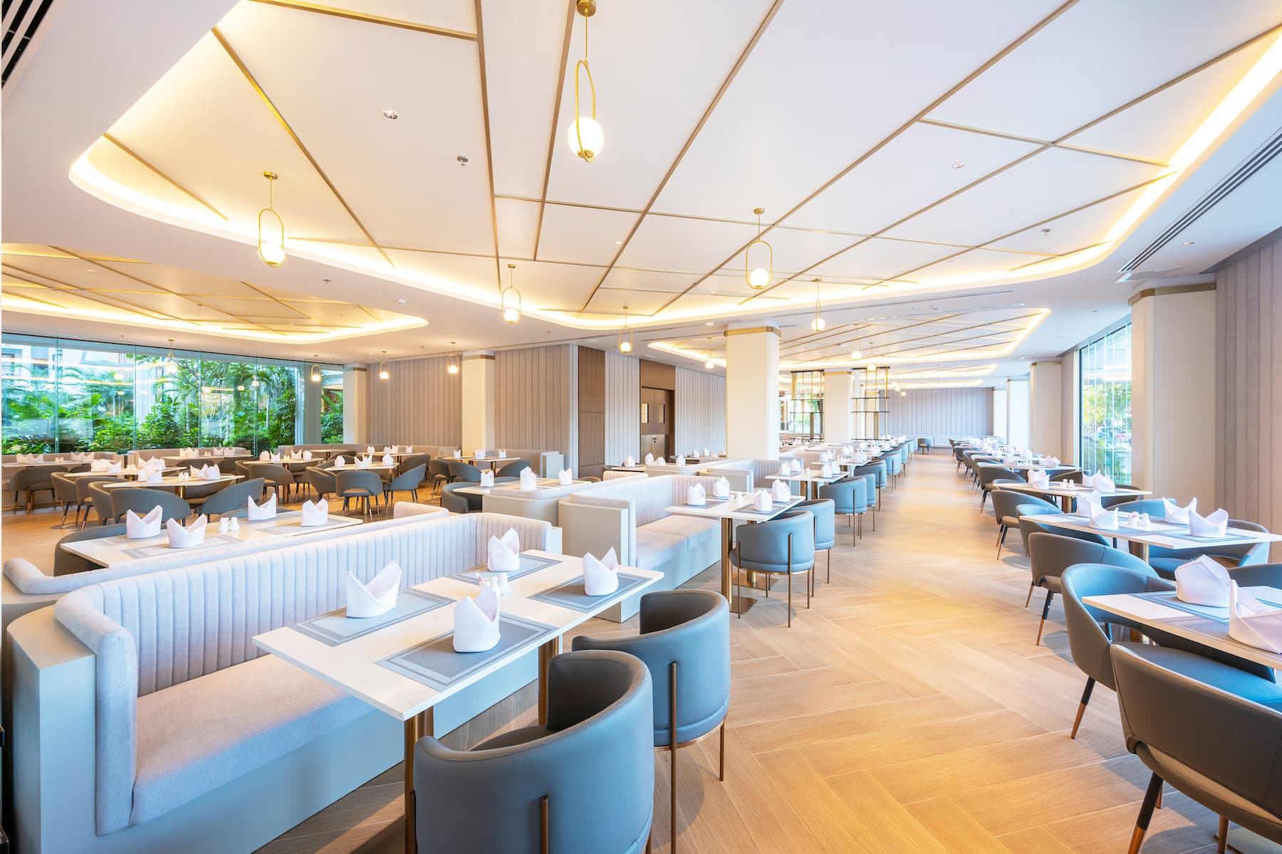 Wyndham Jomtien Pattaya restaurant in Chonburi, Other than US/Canada