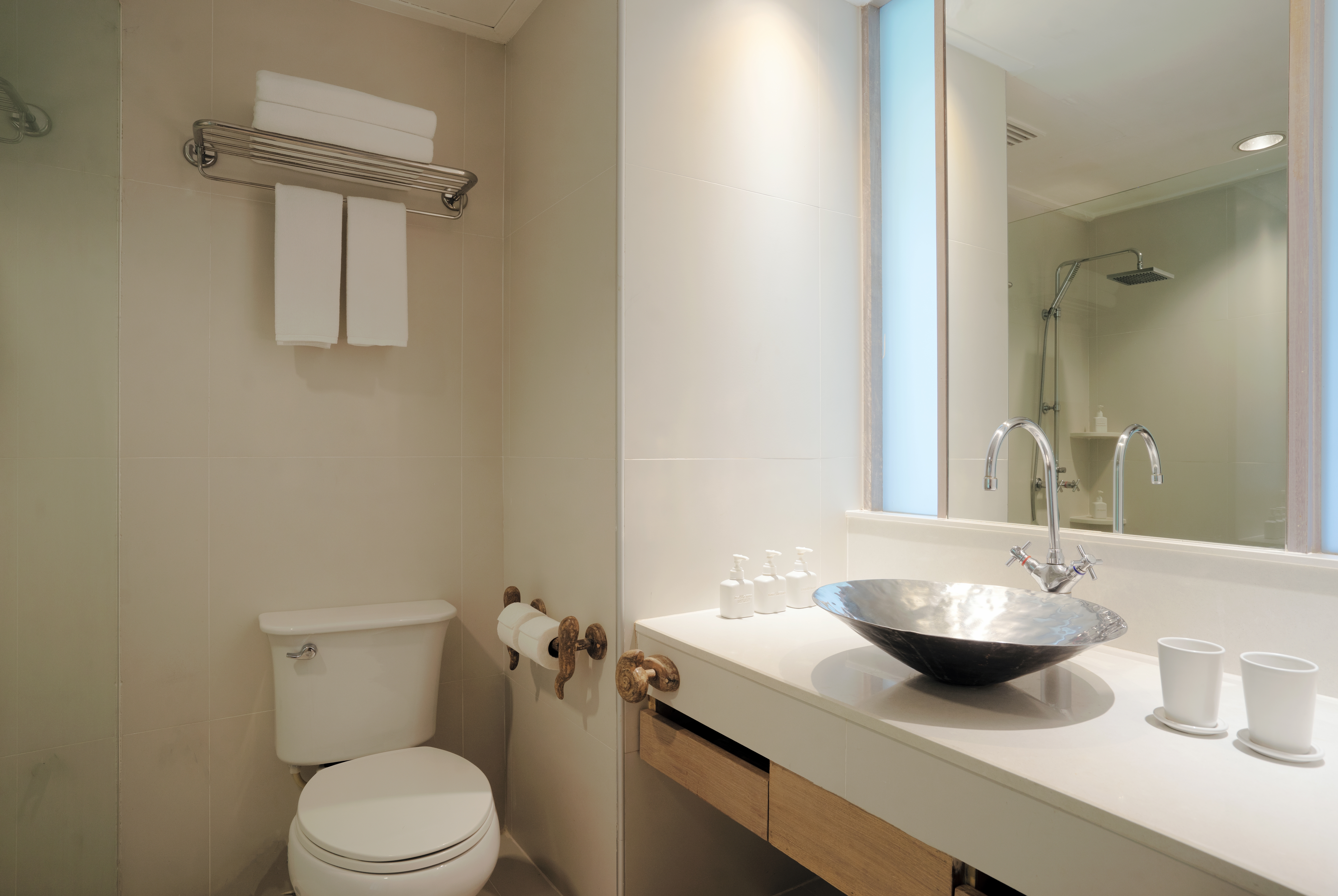 Guest room bath at the Wyndham Hua Hin Pranburi Resort & Villas in Hua Hin, Other than US/Canada