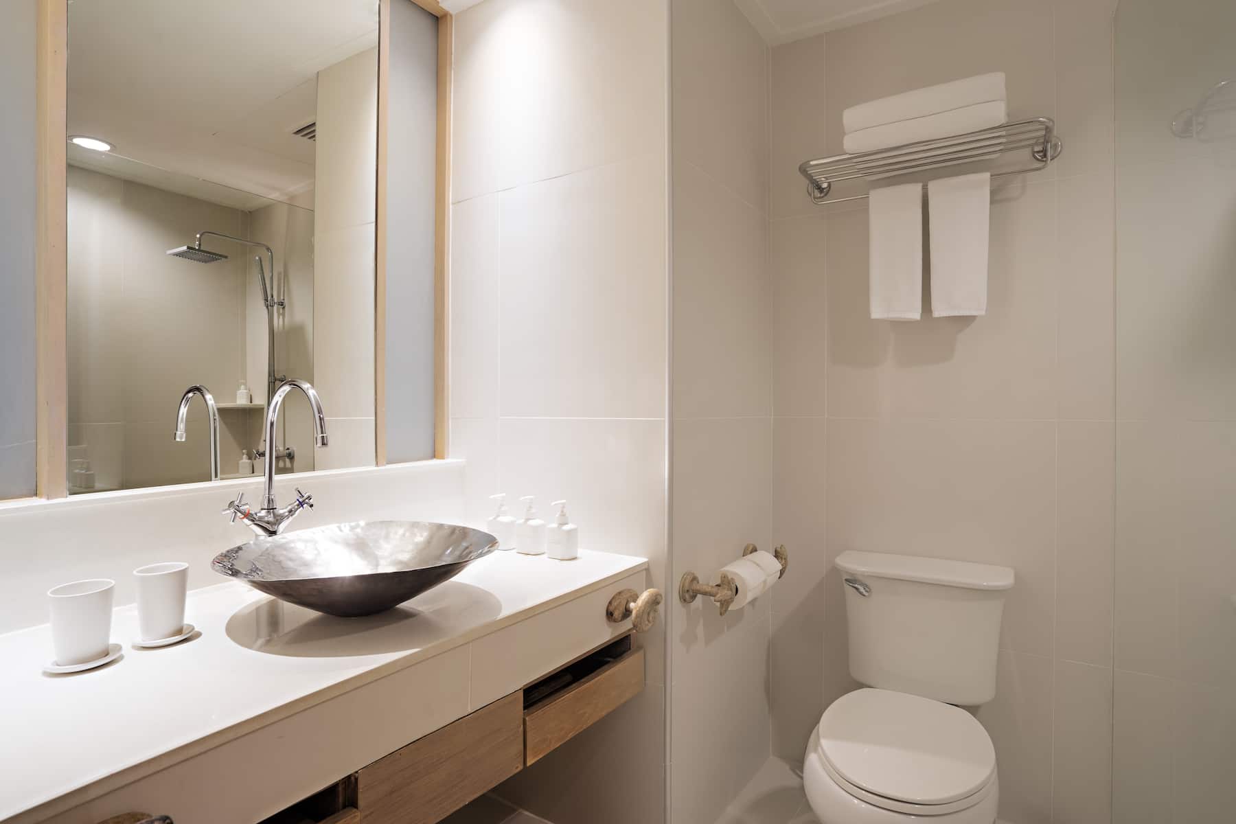 Guest room bath at the Wyndham Hua Hin Pranburi Resort & Villas in Hua Hin, Other than US/Canada