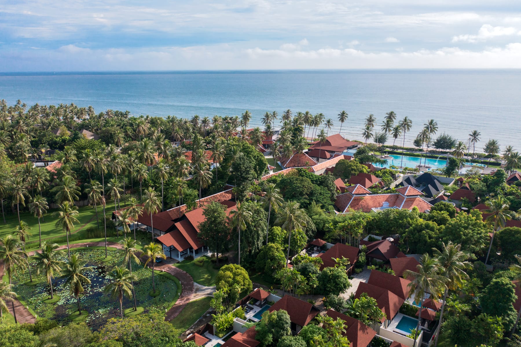 Exterior of Wyndham Hua Hin Pranburi Resort & Villas hotel in Hua Hin, Other than US/Canada