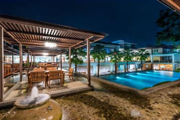 Wyndham Sea Pearl Resort Phuket restaurant in Phuket, Other than US/Canada