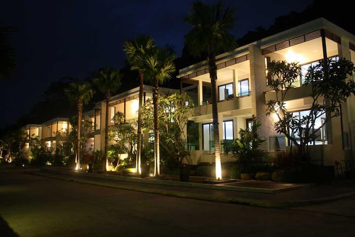 Exterior of Wyndham Sea Pearl Resort Phuket hotel in Phuket, Other than US/Canada