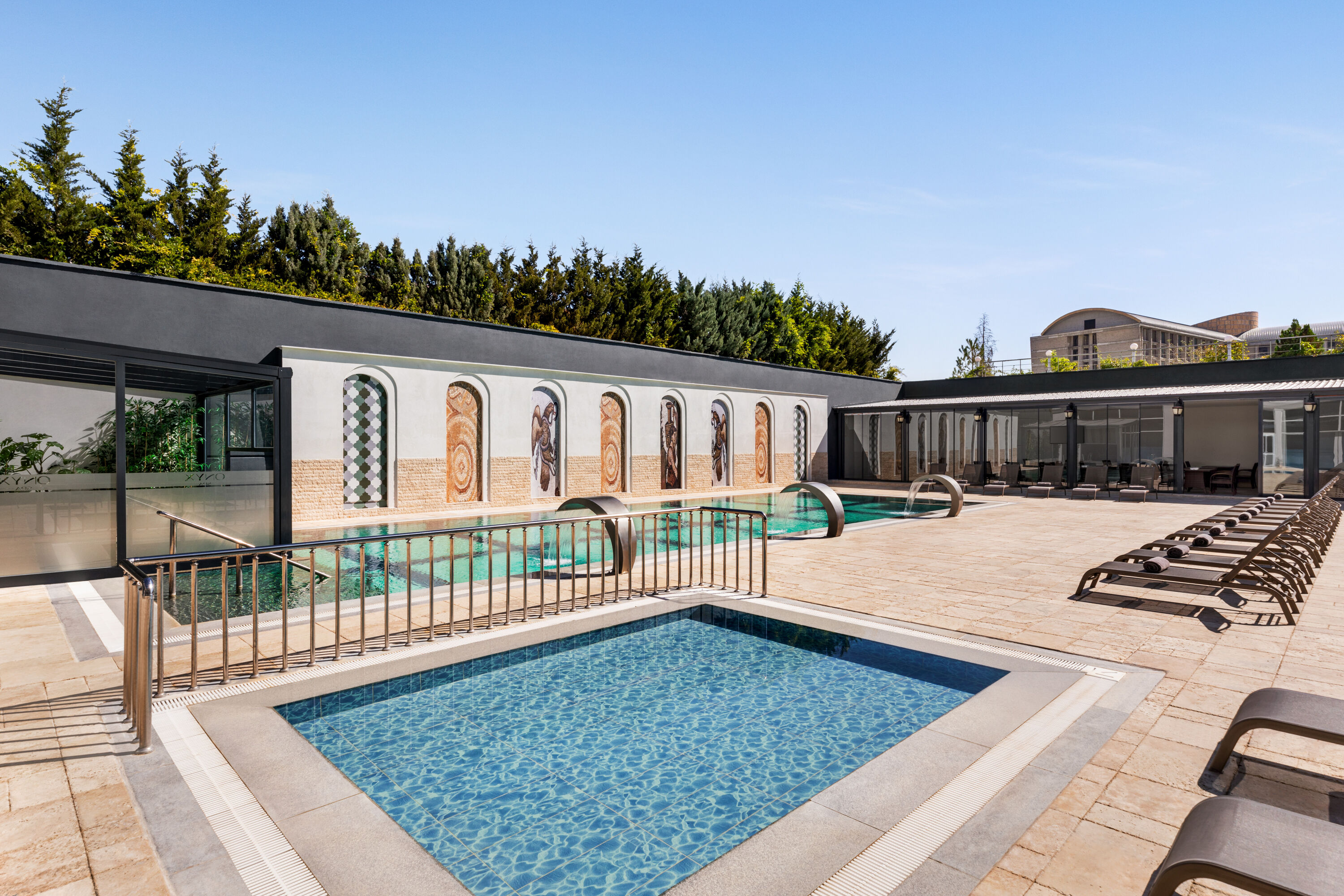 Pool daytime image at the Wyndham Afyonkarahisar Thermal&Spa in Afyonkarahisar, Other than US/Canada