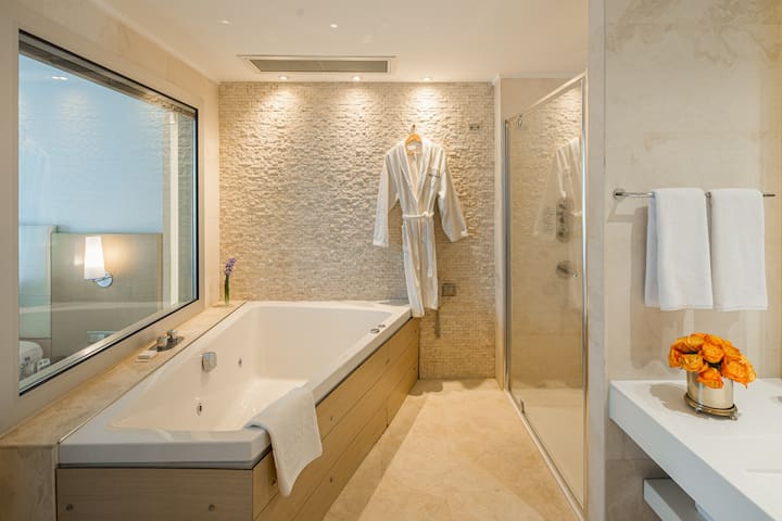 Guest room bath at the Wyndham Ankara in Ankara, Other than US/Canada