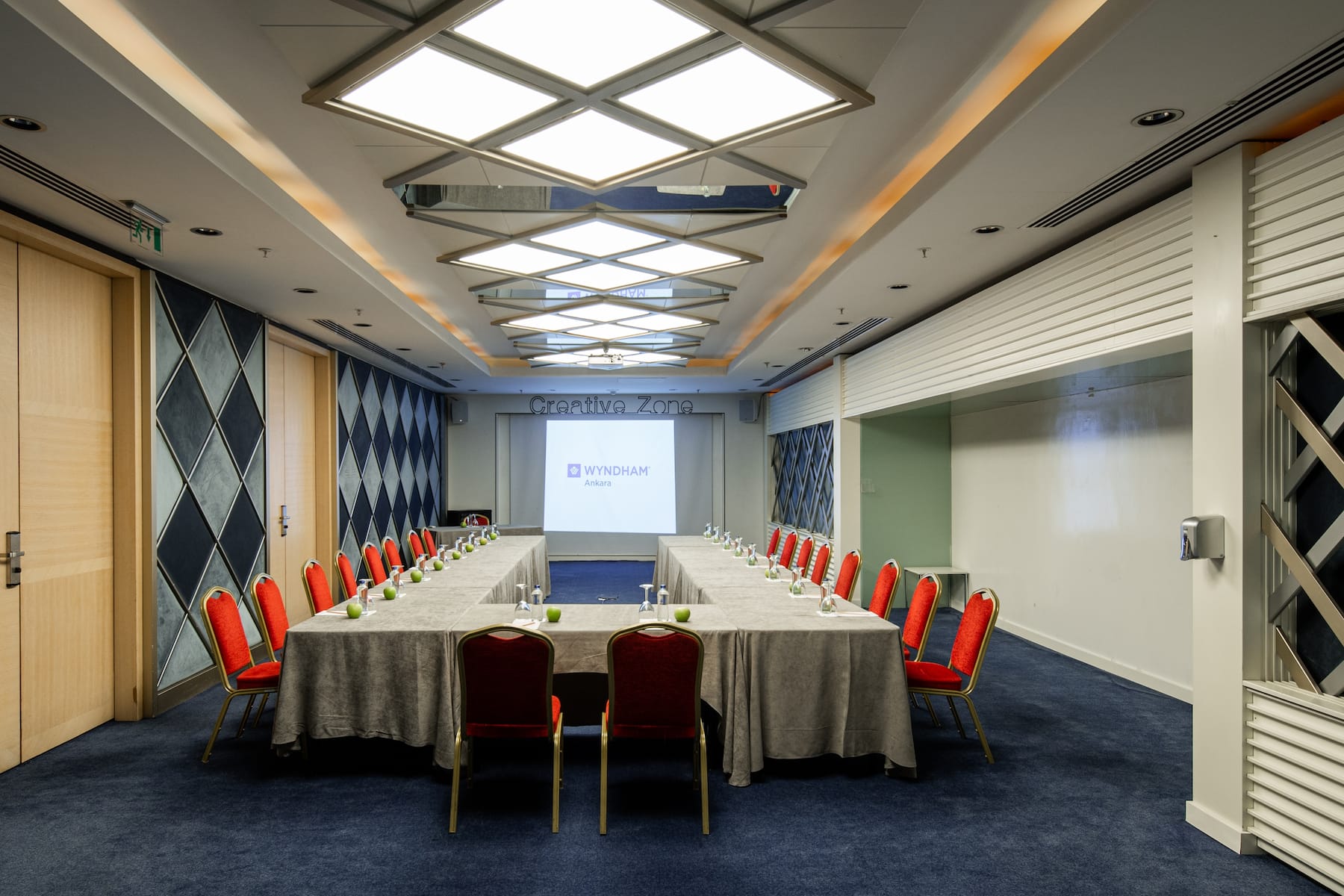 Meeting room at Wyndham Ankara in Ankara, Other than US/Canada