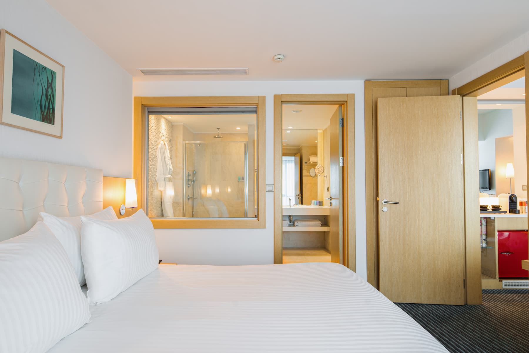 Wyndham Ankara suite in Ankara, Other than US/Canada