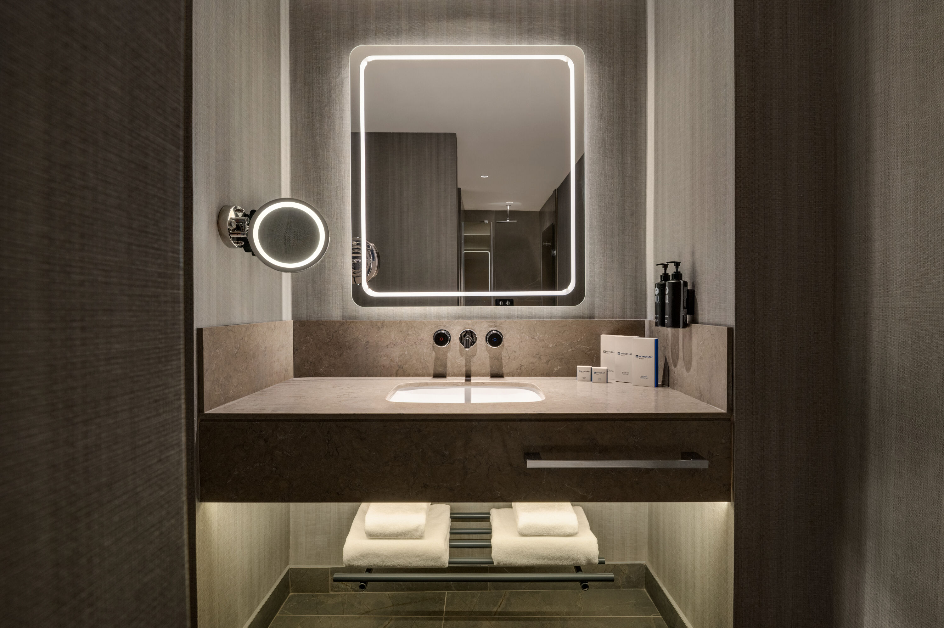 Guest room bath at the Wyndham Alanya in Antalya, Other than US/Canada