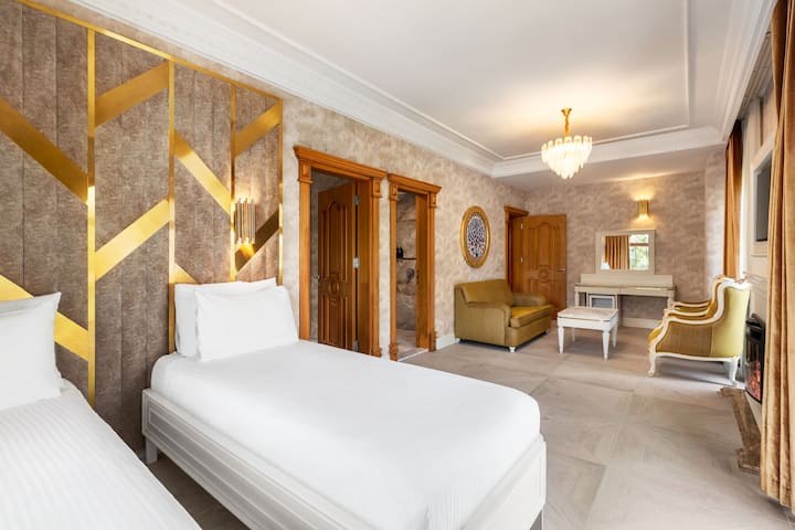 Wyndham Istanbul Old City presidential suite in Istanbul, Other than US/Canada