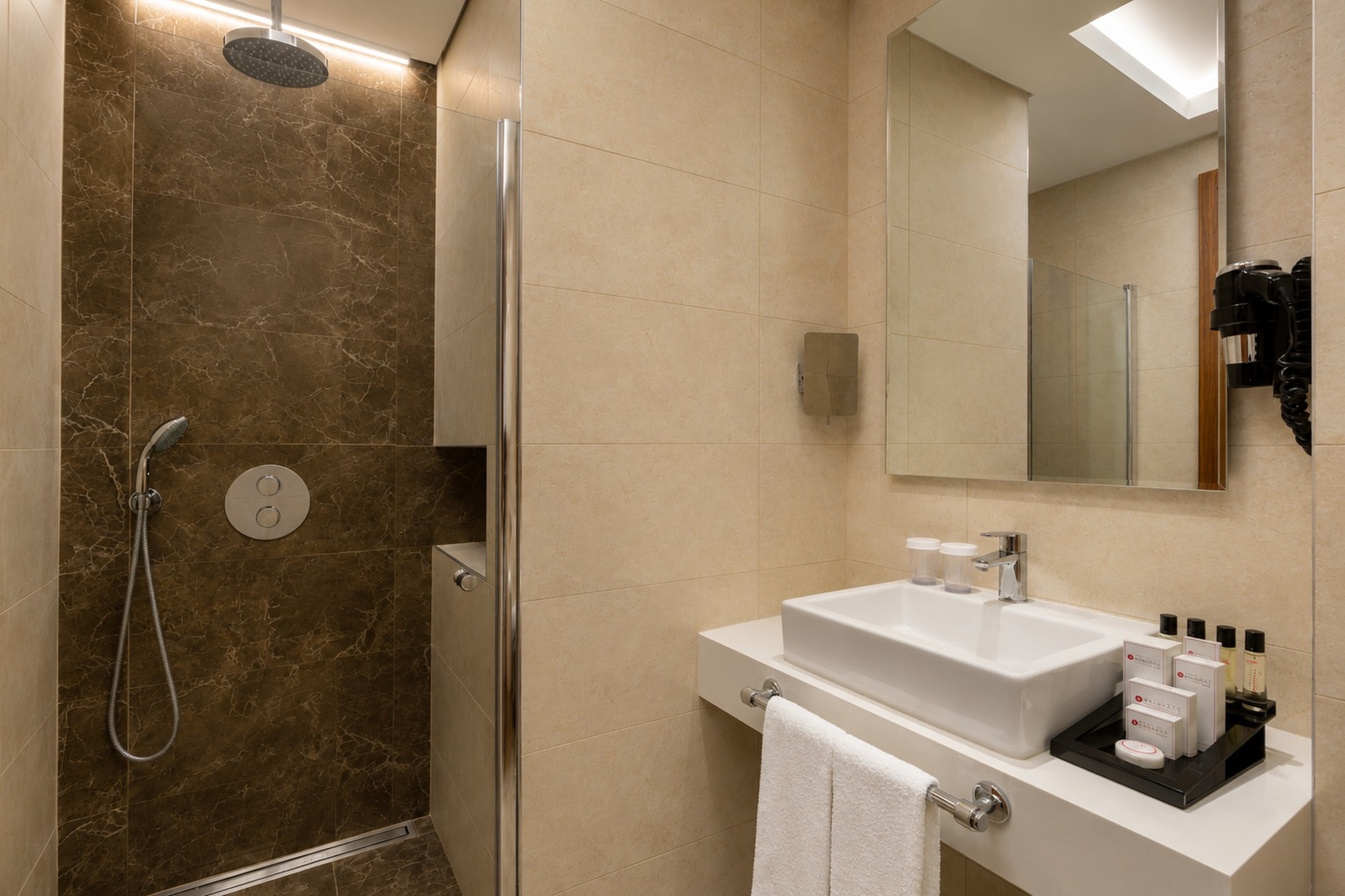 Guest room bath at the Wyndham Istanbul Asia Airport in Kocaeli, Other than US/Canada
