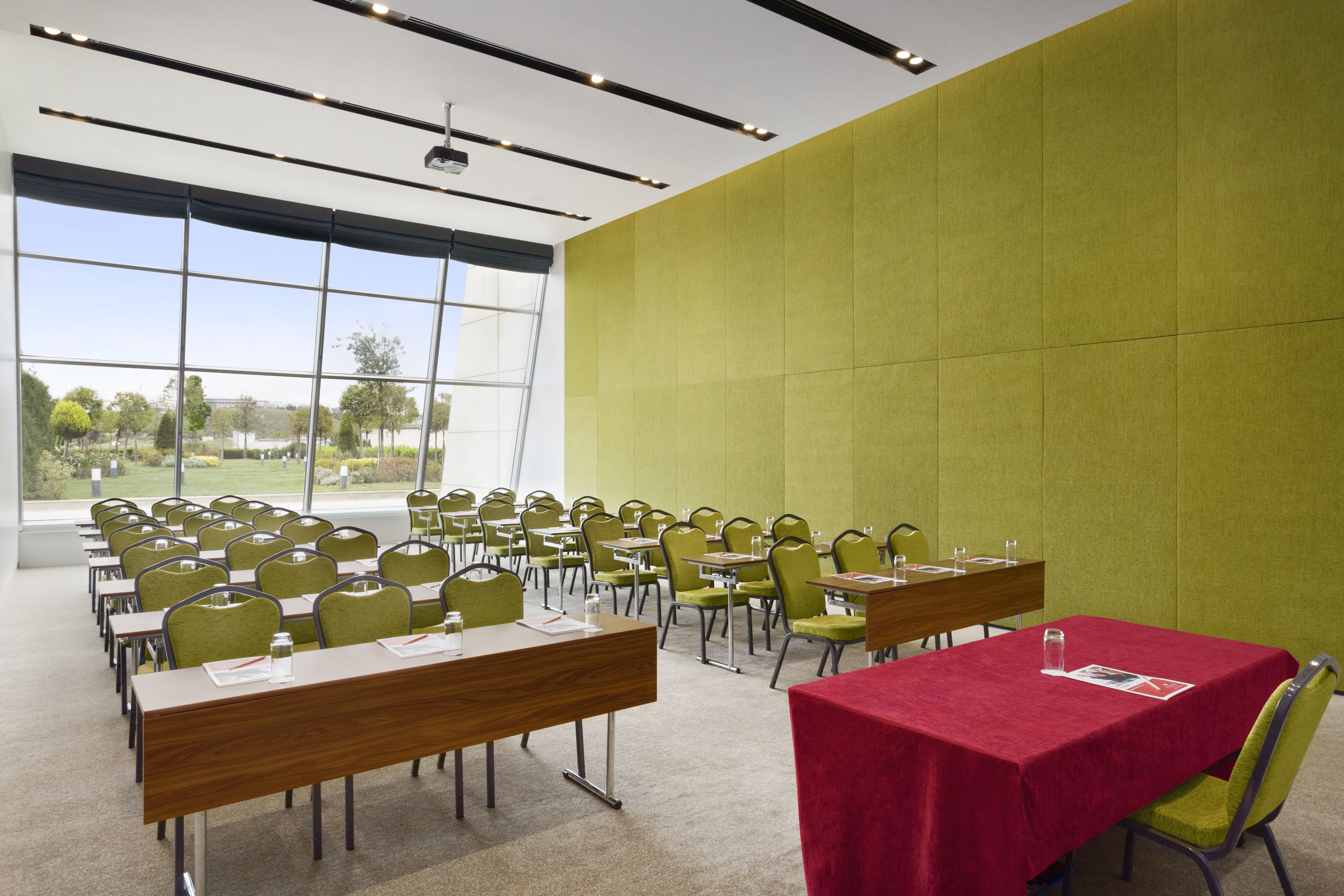 Meeting room at Wyndham Istanbul Asia Airport in Kocaeli, Other than US/Canada