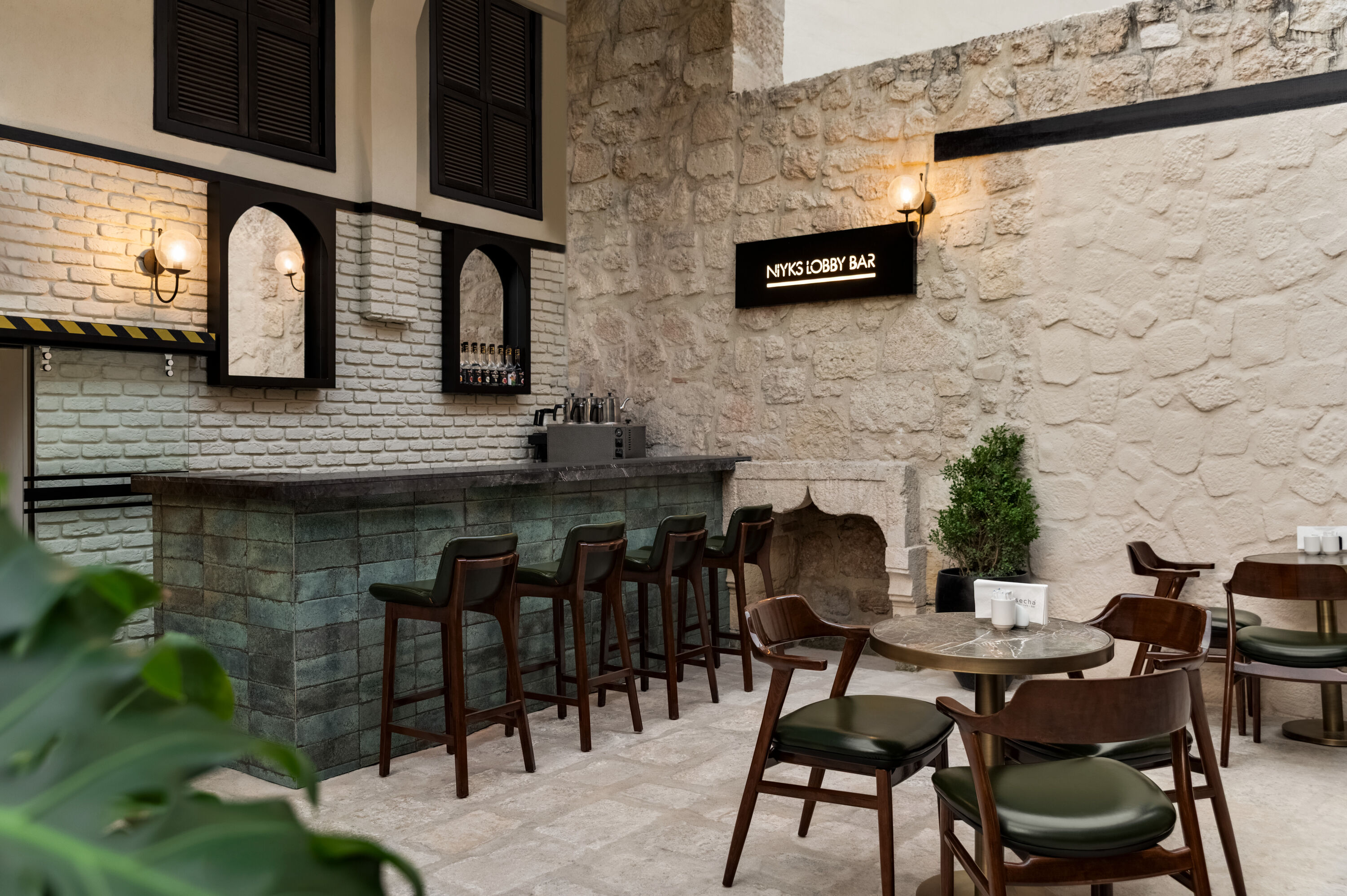 Bar at Wyndham Tarsus St.Paul in Mersin, Other than US/Canada