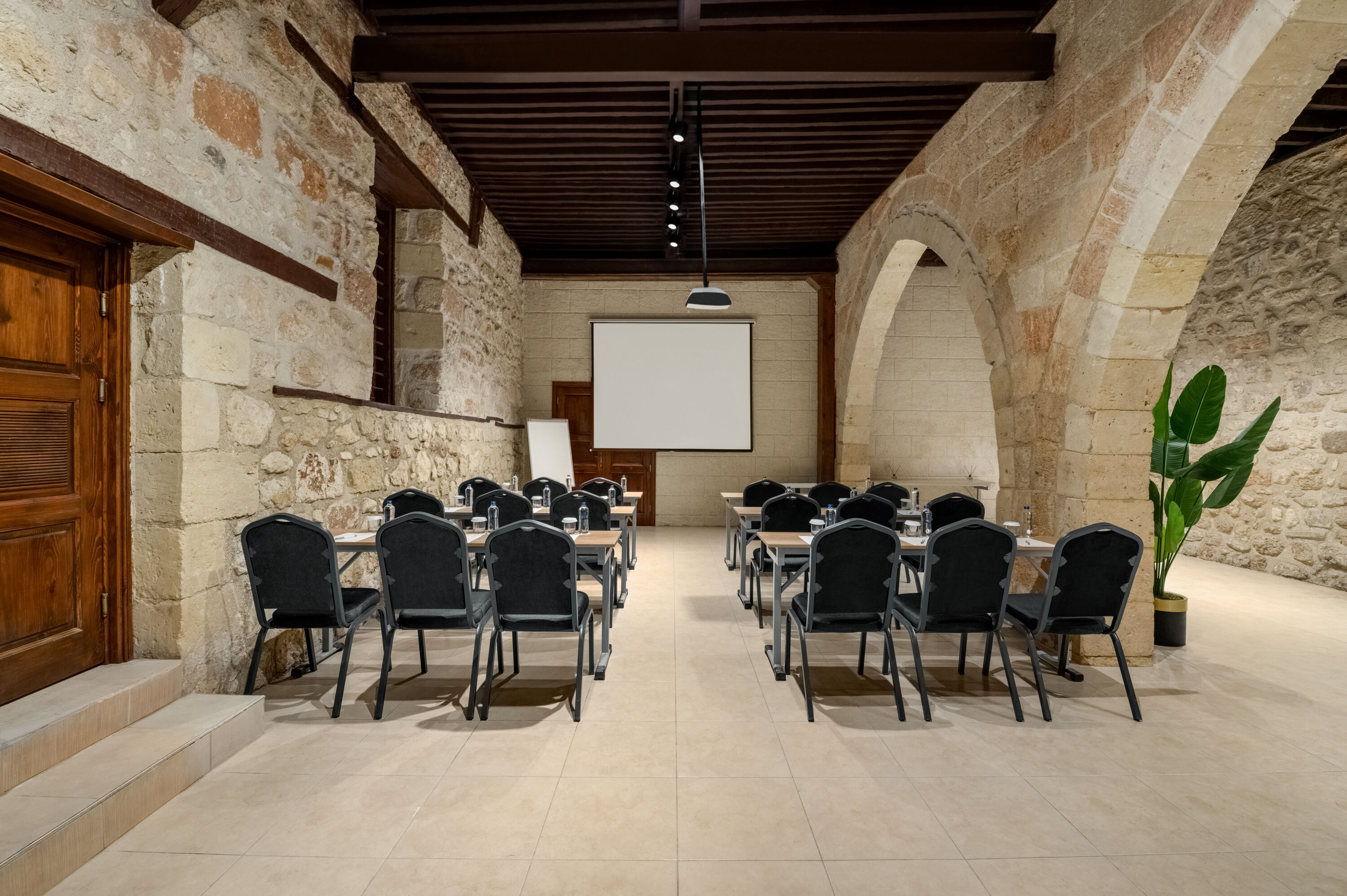 Classroom meeting room at Wyndham Tarsus St.Paul in Mersin, Other than US/Canada