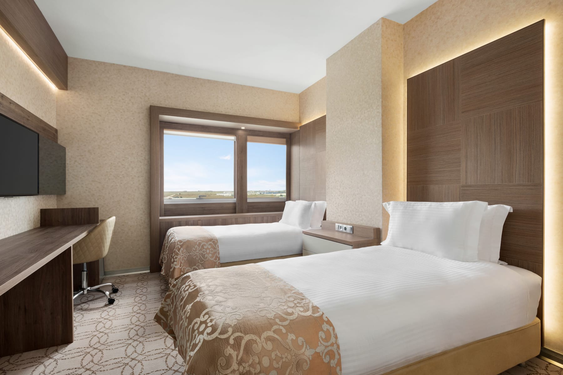 Guest room at the Wyndham Cerkezkoy in Tekirdag, Other than US/Canada