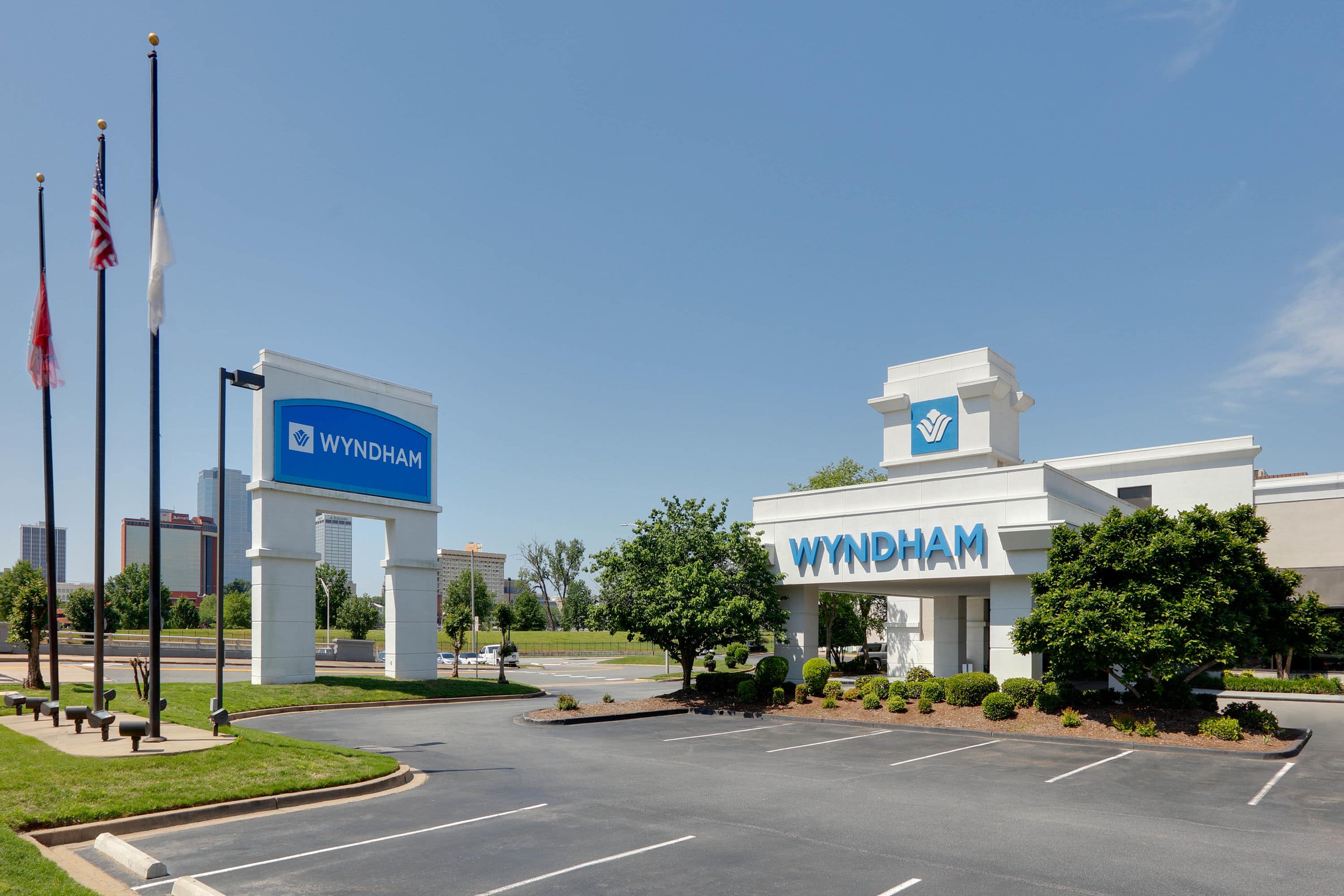 Wyndham Riverfront Little Rock Services Amenities