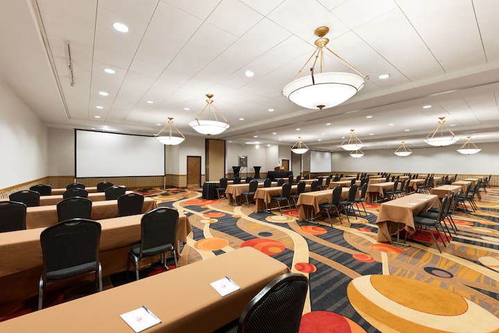 Meeting room at Wyndham Riverfront Little Rock in North Little Rock, Arkansas