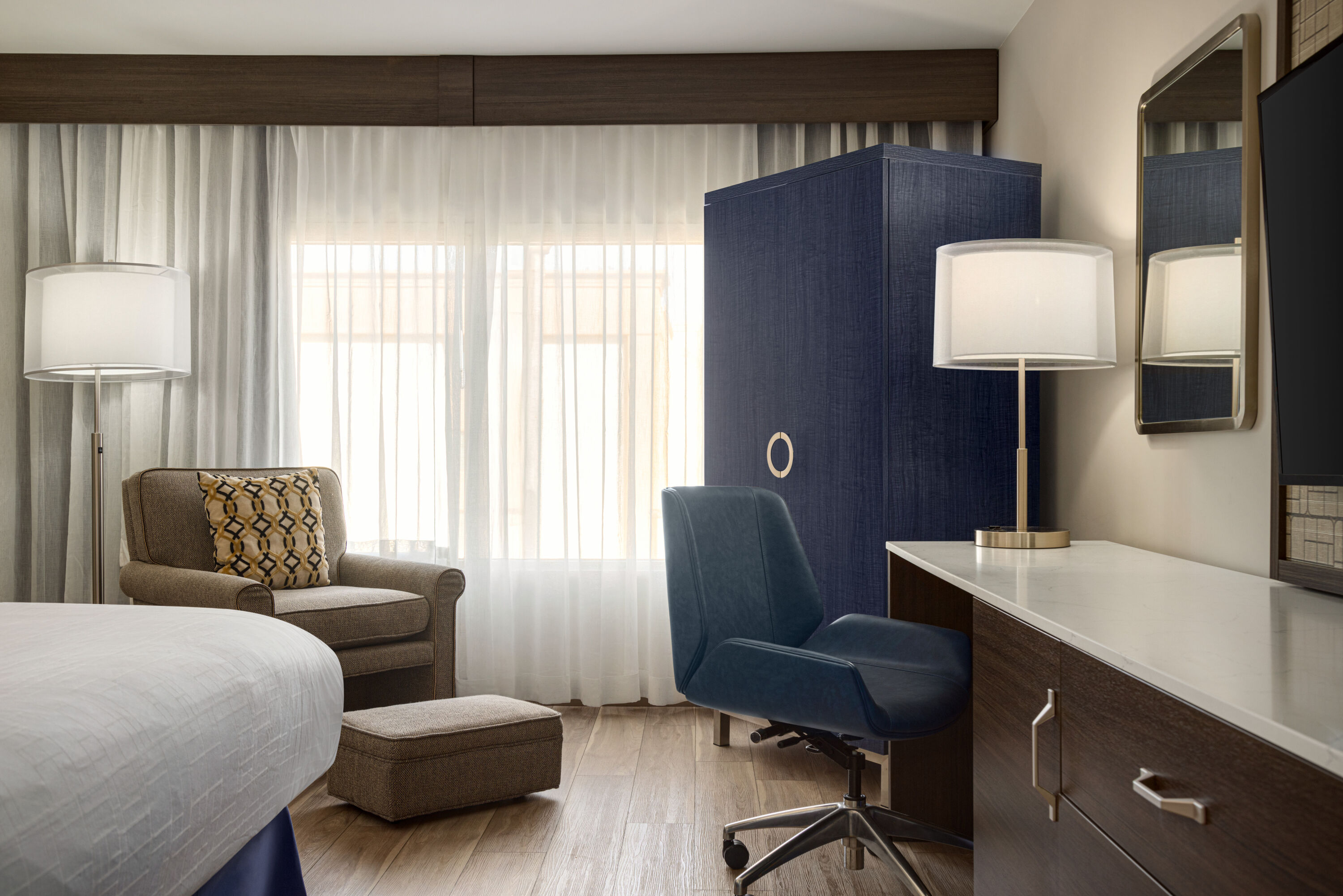 Guest room at the Wyndham Phoenix Airport/Tempe in Tempe, Arizona