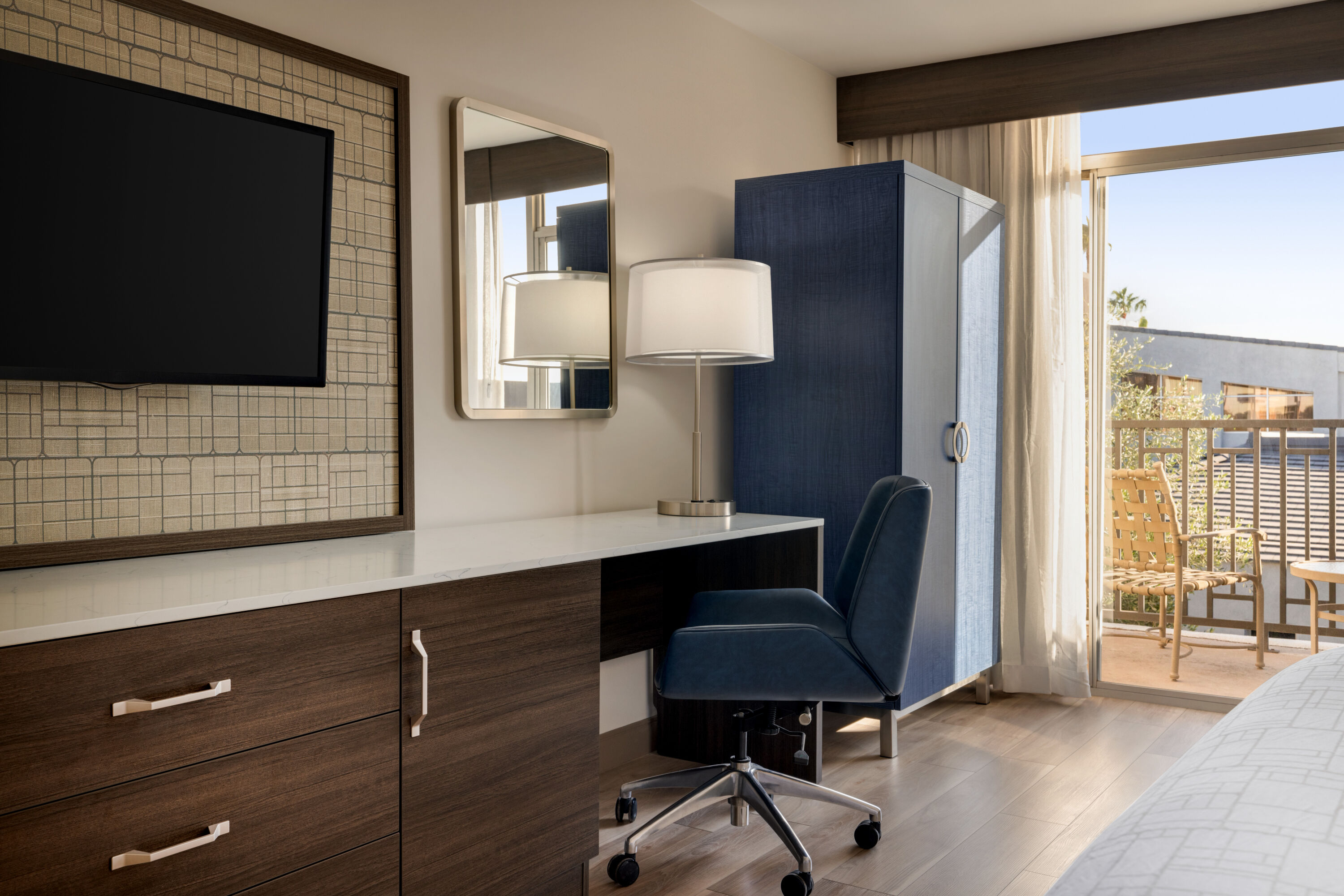 Guest room at the Wyndham Phoenix Airport/Tempe in Tempe, Arizona