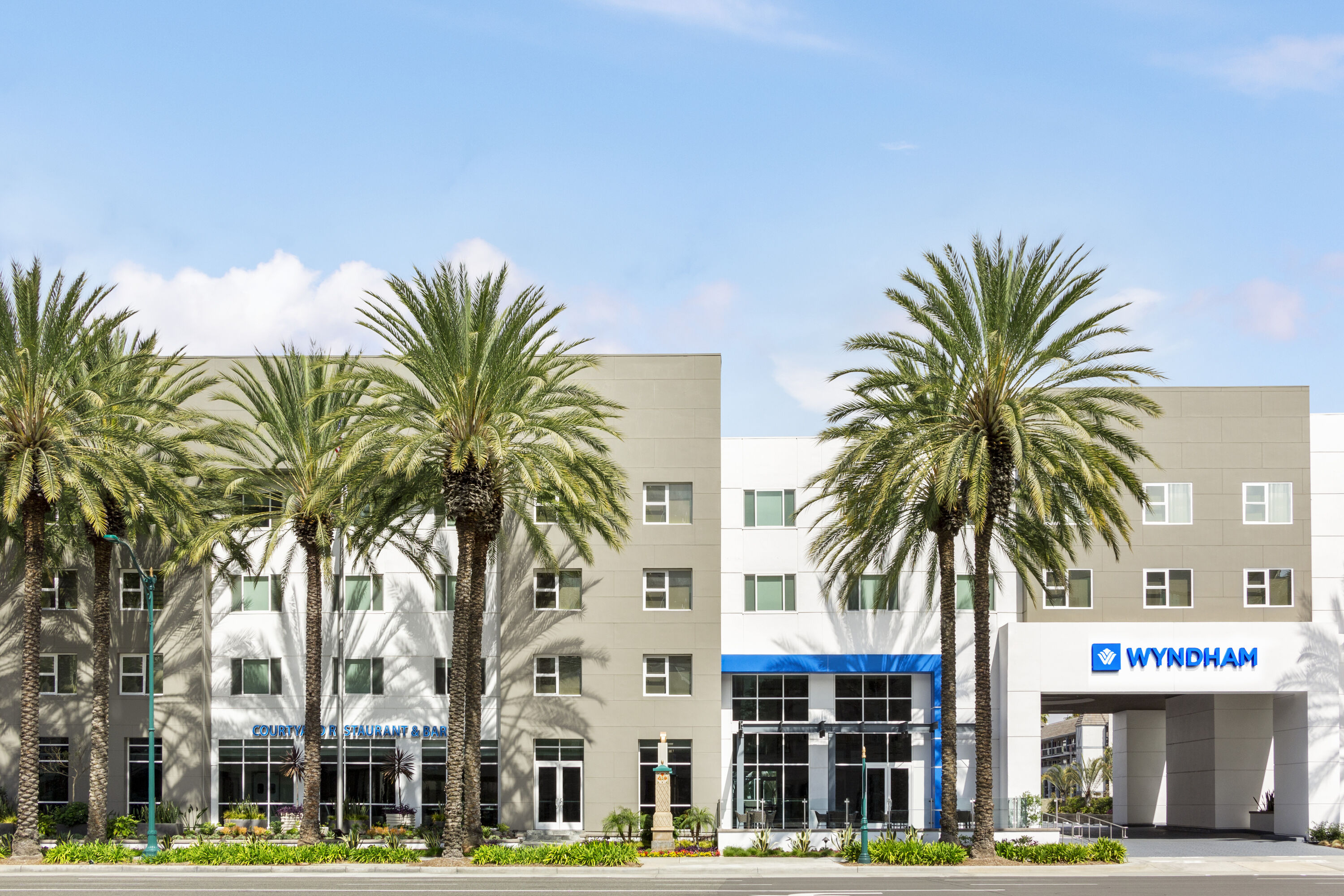 Wyndham Anaheim Photo Gallery