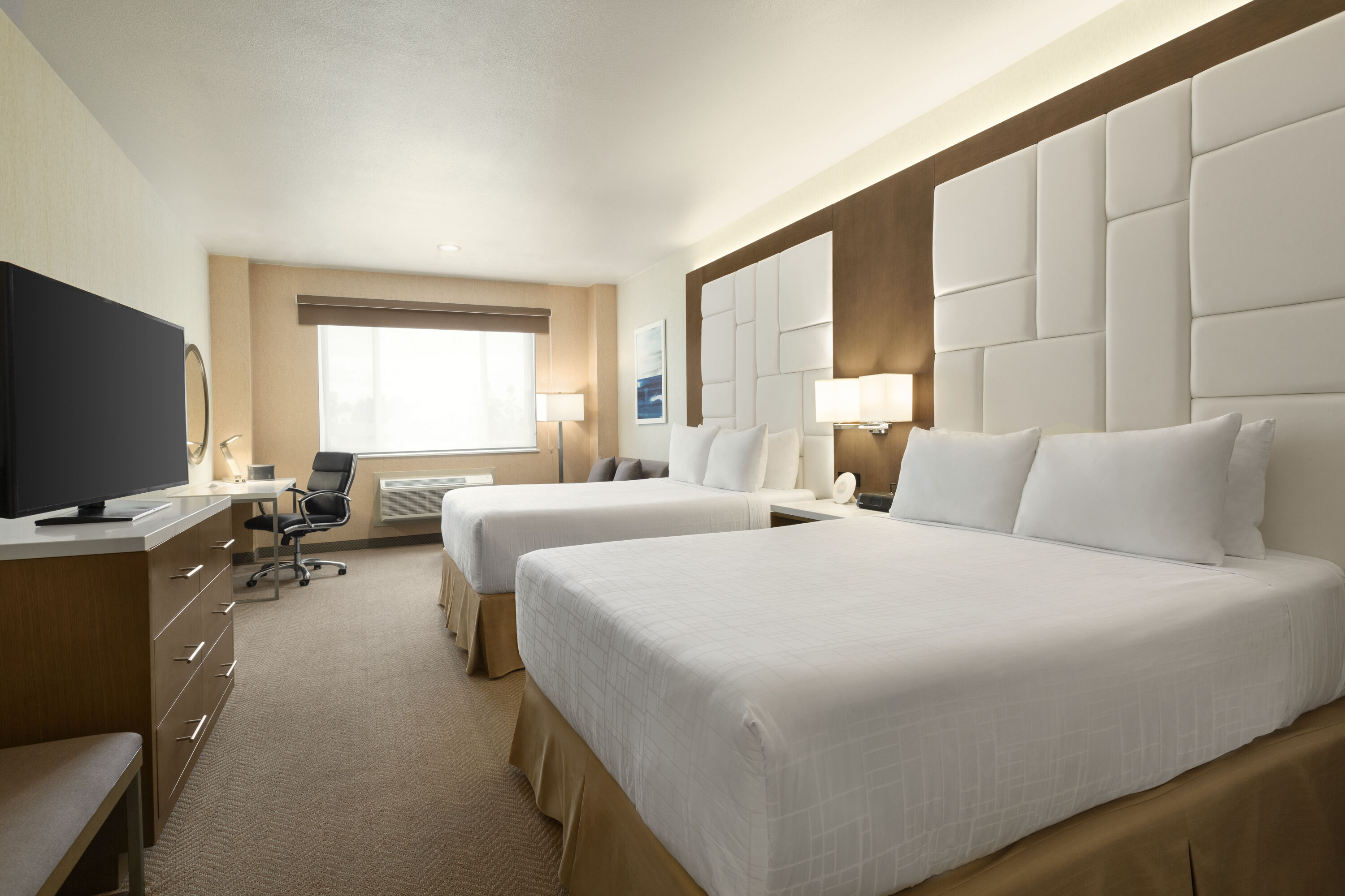 Guest room at the Wyndham Anaheim in Anaheim, California