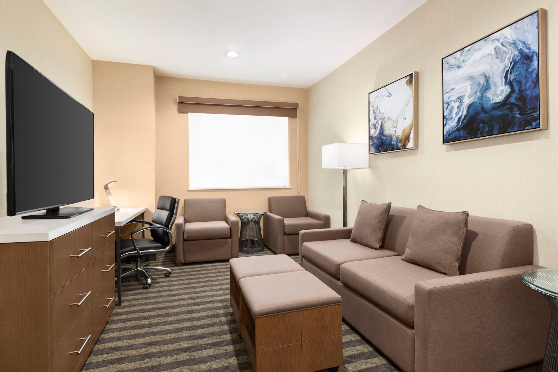 Wyndham Anaheim suite in Anaheim, California