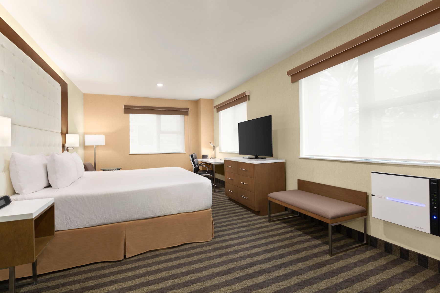 Wyndham Anaheim suite in Anaheim, California