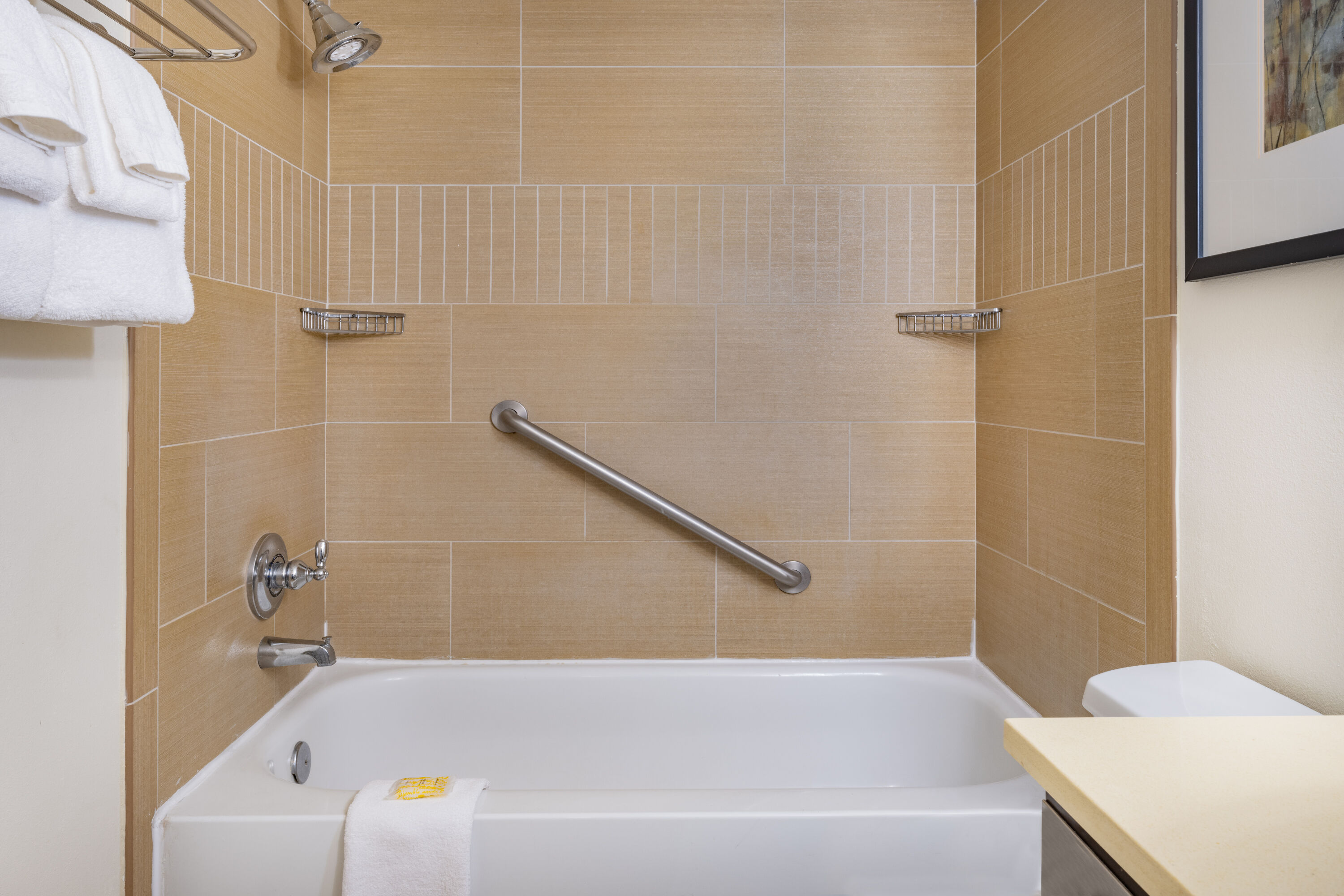 Guest room bath at the Wyndham Sacramento in Sacramento, California
