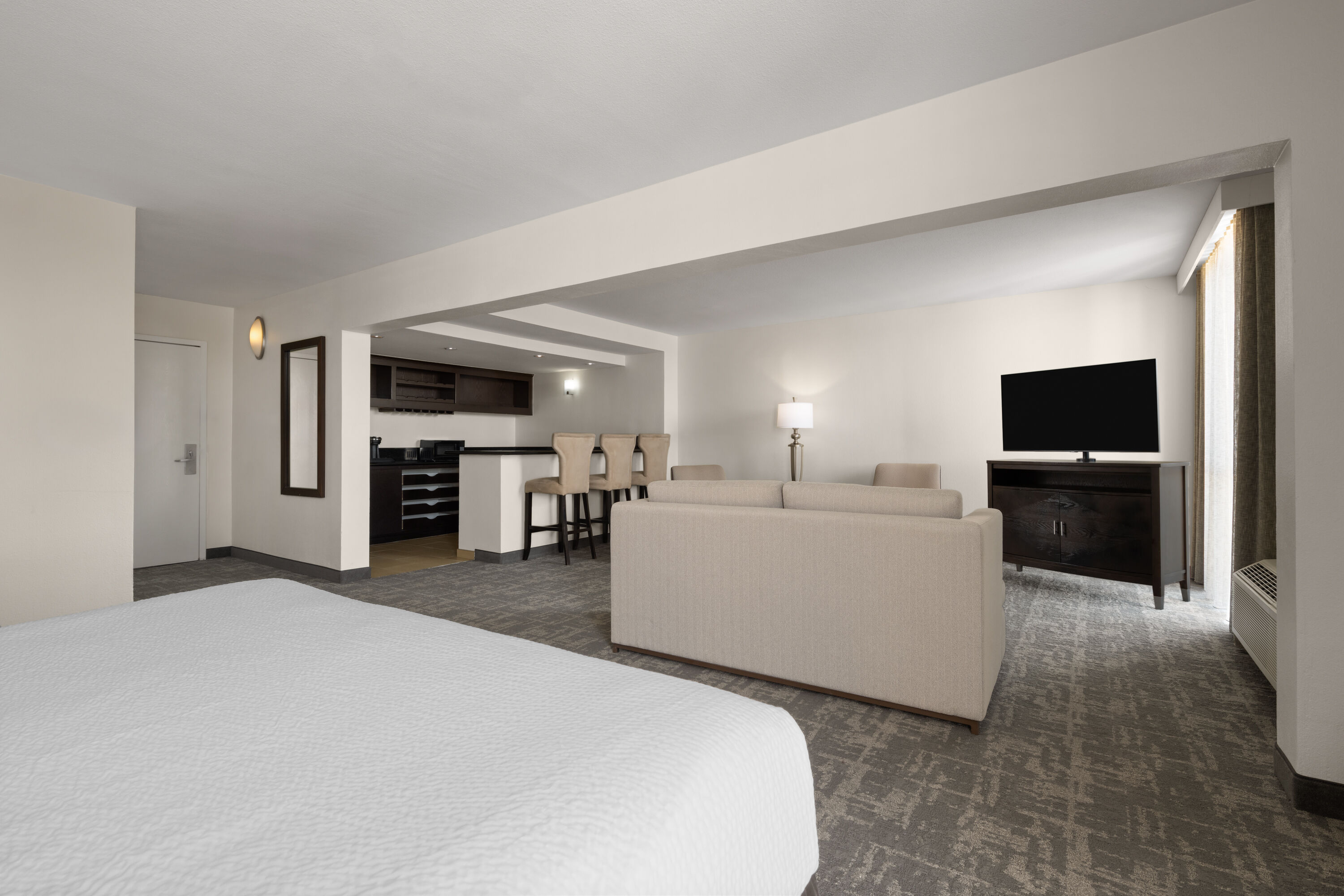 Wyndham Sacramento suite in Sacramento, California