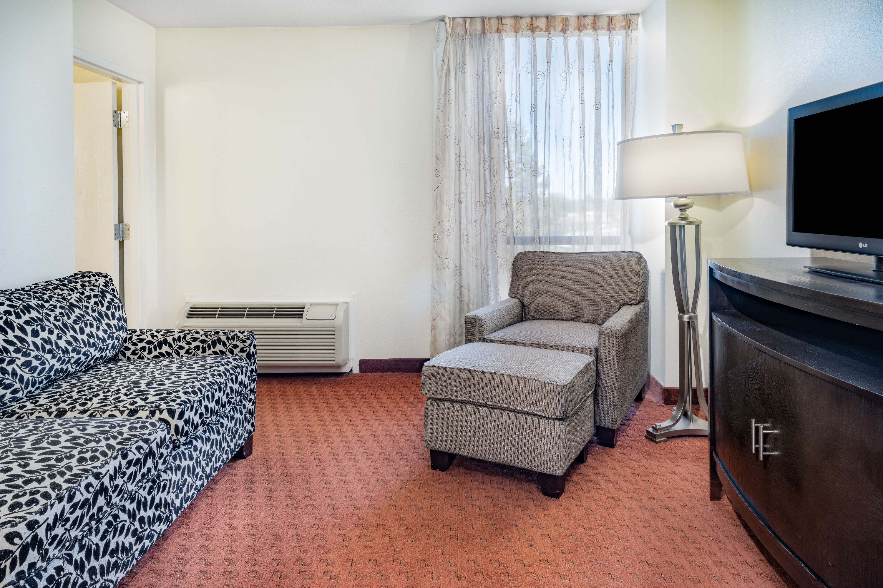 Wyndham Sacramento suite in Sacramento, California