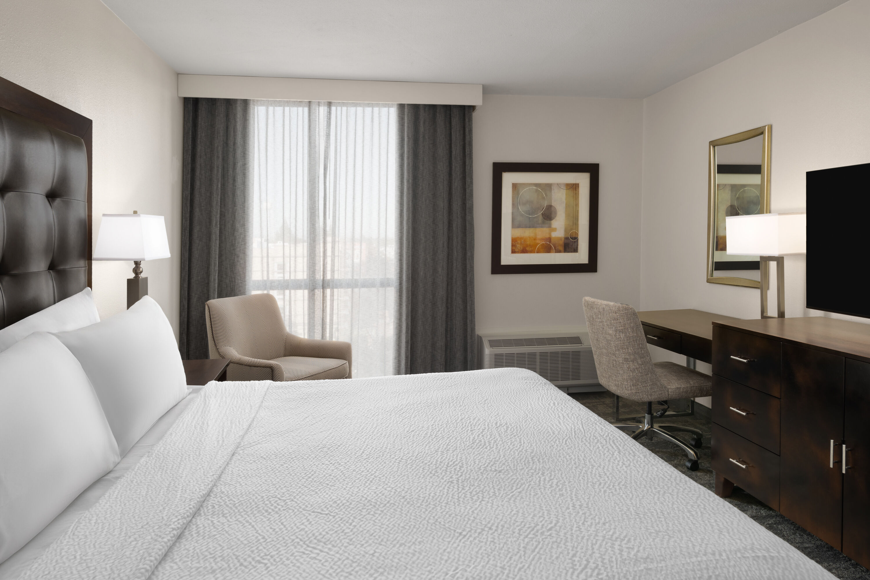 Wyndham Sacramento suite in Sacramento, California