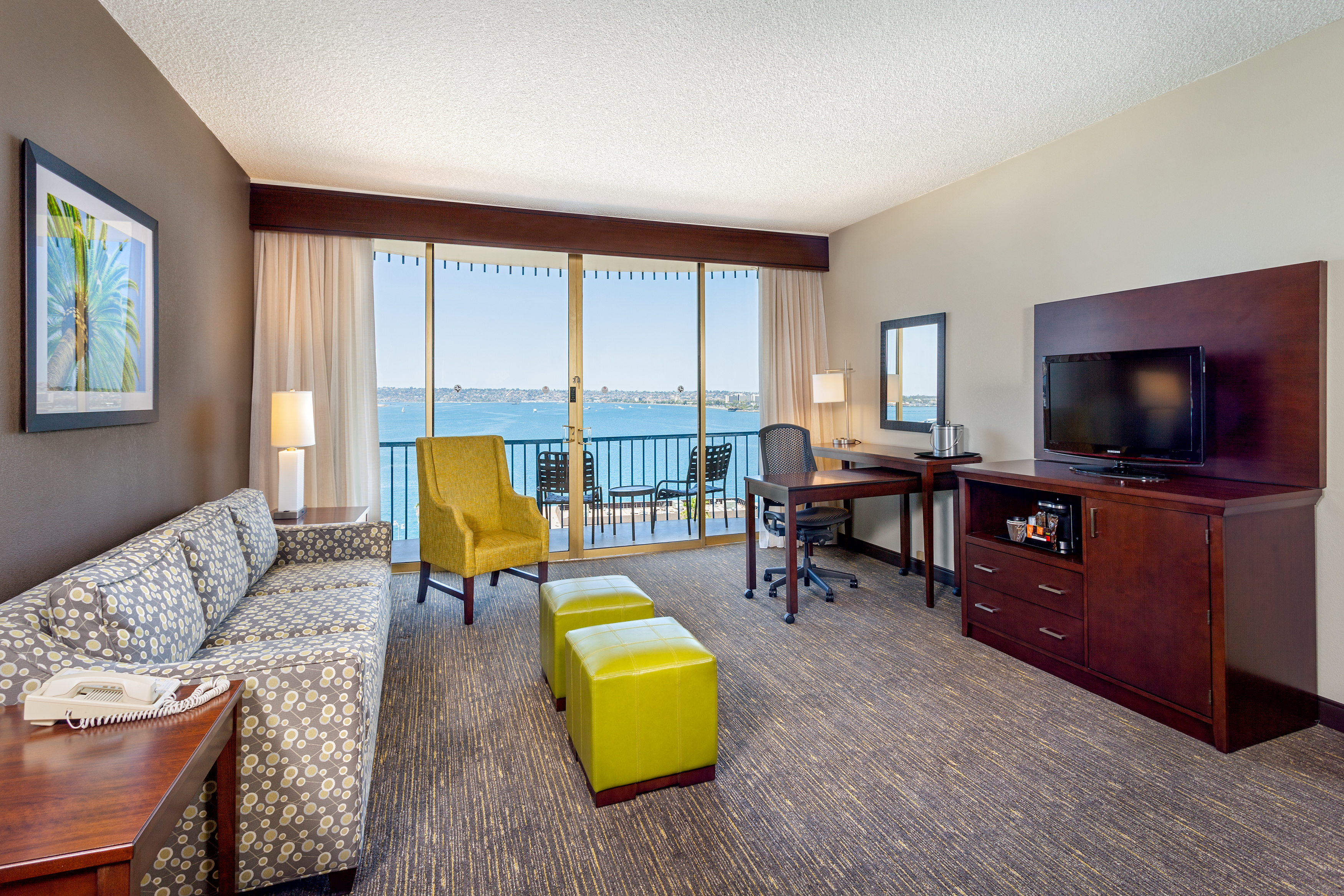 Wyndham San Diego Bayside Accommodations