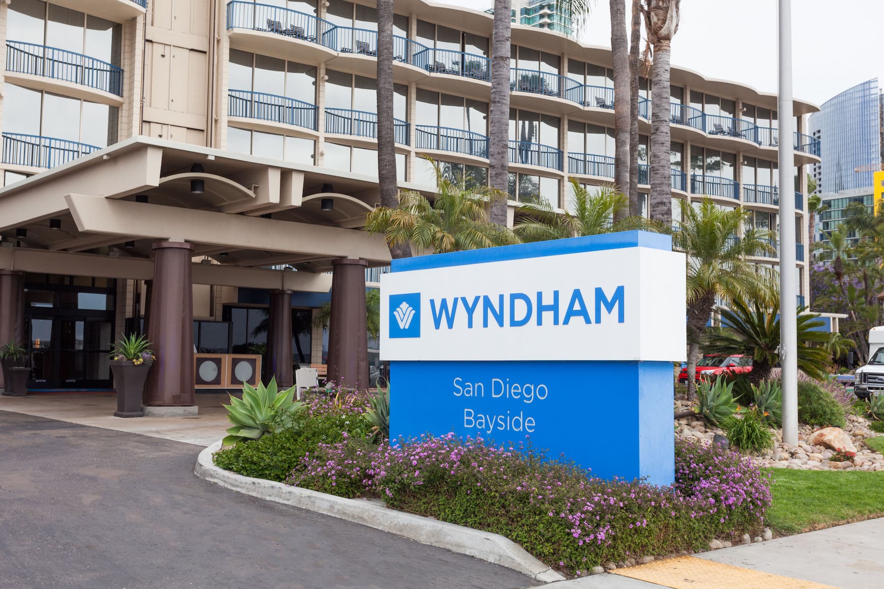 Exterior Day Image of Wyndham San Diego Bayside hotel in San Diego, California