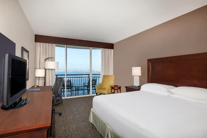 Guest room at the Wyndham San Diego Bayside in San Diego, California