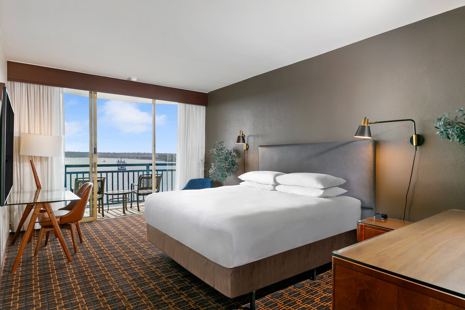 Guest room at the Wyndham San Diego Bayside in San Diego, California