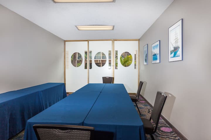 Meeting room at Wyndham San Diego Bayside in San Diego, California