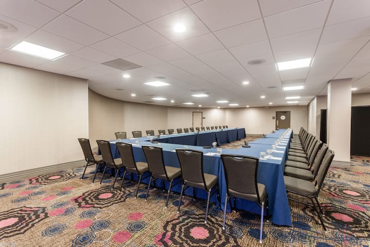 Meeting room at Wyndham San Diego Bayside in San Diego, California