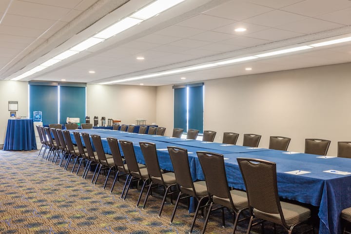 Meeting room at Wyndham San Diego Bayside in San Diego, California