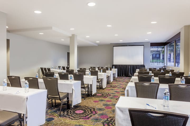 Meeting room at Wyndham San Diego Bayside in San Diego, California