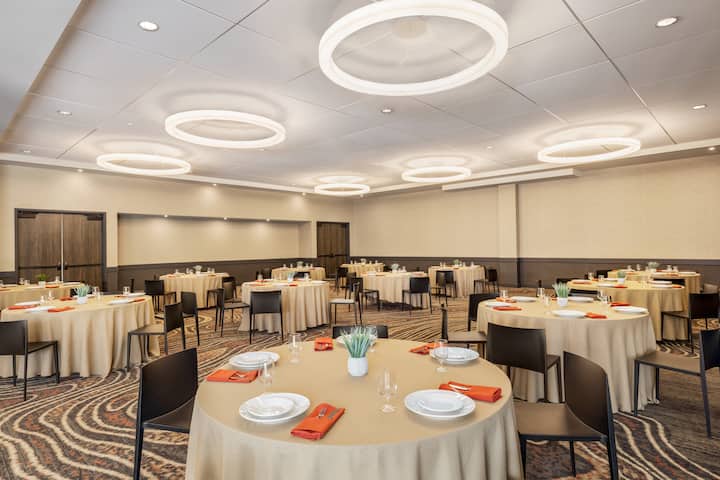 Origin Red Rocks, a Wyndham Hotel ballroom in Golden, Colorado