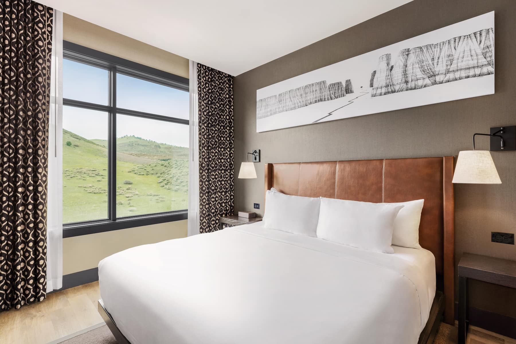 Origin Red Rocks, a Wyndham Hotel suite in Golden, Colorado